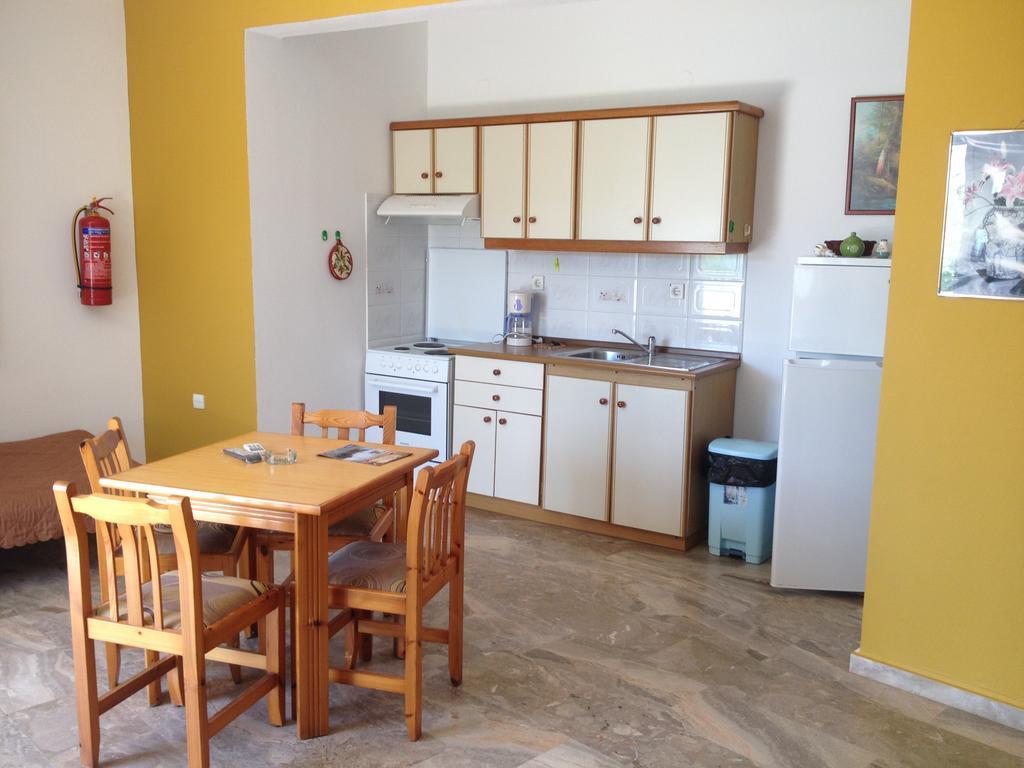Creta Sun Apartments Makrýgialos Екстериор снимка